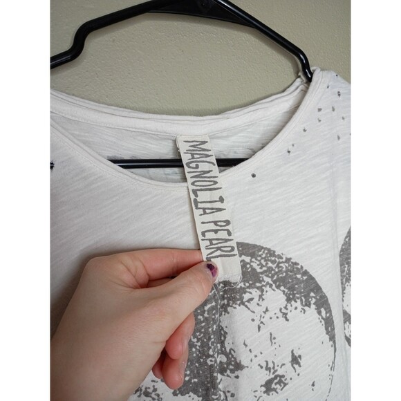 MAGNOLIA PEARL Moon Tee in Moonlight O/S Boho Hippie Shabby Chic Maximalists - Picture 2 of 7